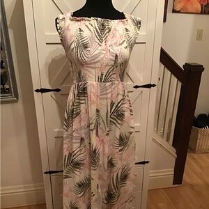 Elegant Palm Leaf Print Maxi Dress